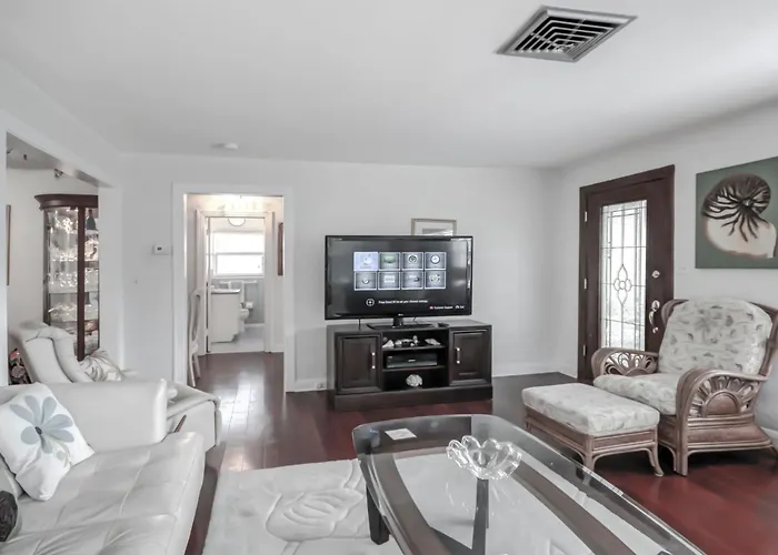 Holiday home Seas The Day - Monthly Clearwater Beach